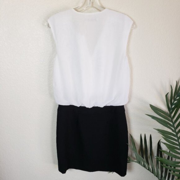 Black Halo White and Black Mini Dress - Picture 6 of 10